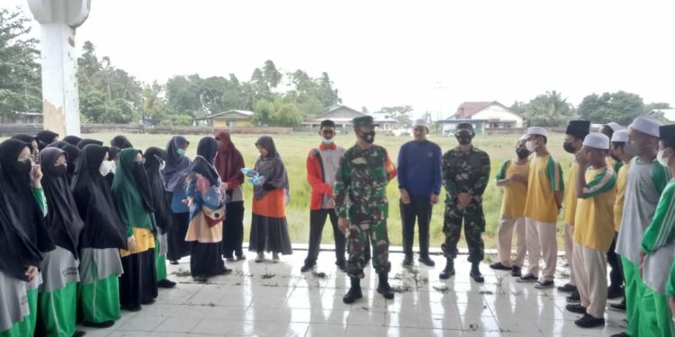 Koramil 02 Moro Beri Pembekalan Wasbang Hari Pahlawan 10 November