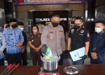 Satuan Resnarkoba Polres Karimun Musnahkan Barang Bukti Narkotika Jenis Shabu
