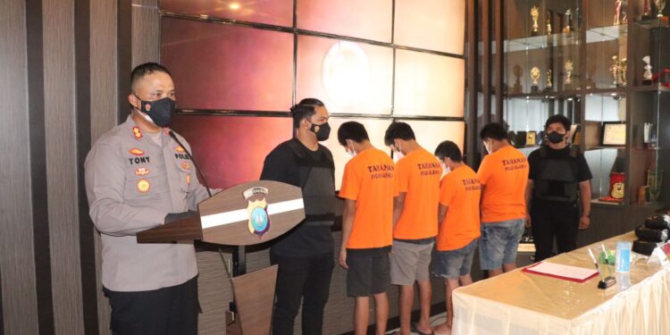 Satuan Resnarkoba Polres Karimun Melakukan Penangkapan Pengedar Narkotika