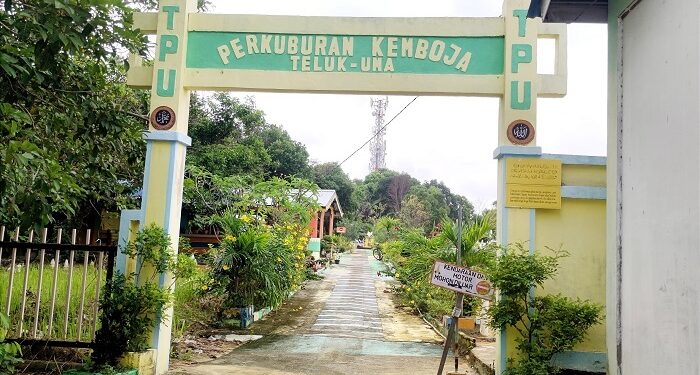 PT Timah Bantu Pembangunan Pagar TPU Kamboja Teluk Uma