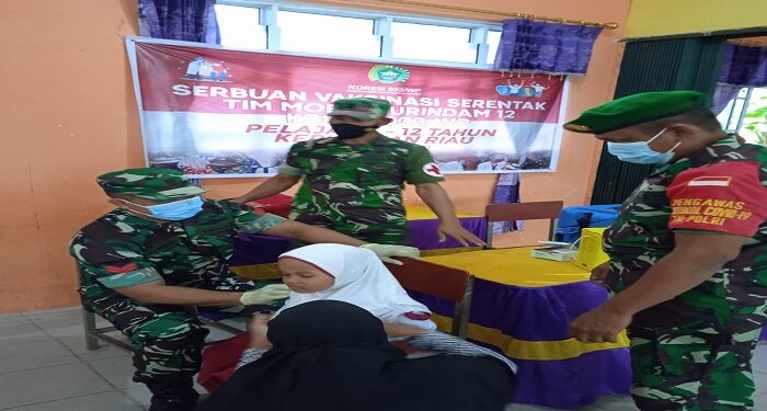 Koramil 02 Moro Kodim 0317 Aktif Dampingi Vaksinasi Anak Setiap Hari