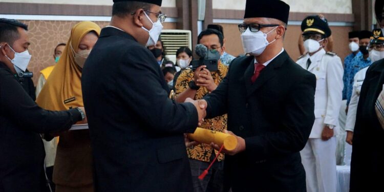 Nama Kepala Dinas Pemkab Karimun Terbaru