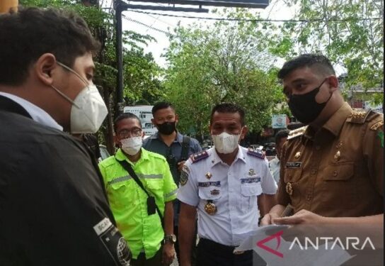 Mantu Jokowi Sangar Banget Bos! Pegawai yang Nakal Kena Garuk!