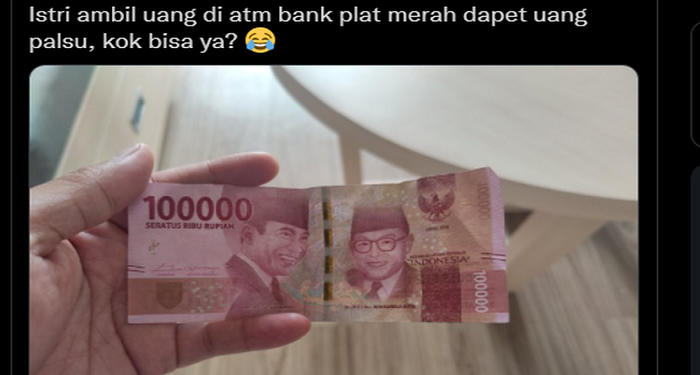 Viral! Unggahan Nasabah Mendapat Uang Palsu Dari ATM, Begini Kisahnya