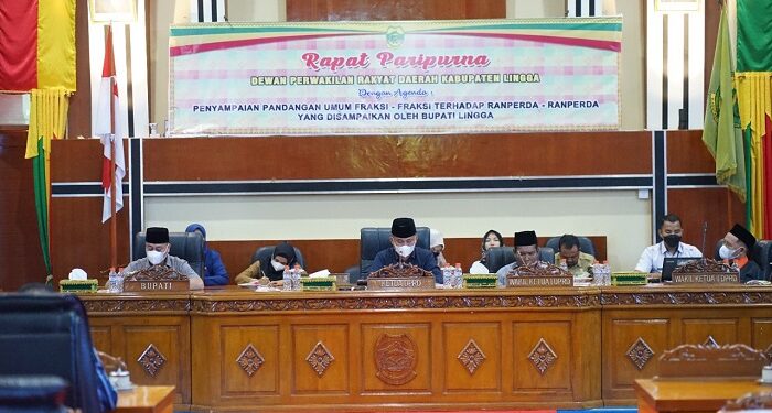 Apresiasi Bupati Lingga Terhadap Pandangan Umum Legislatif
