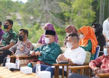 Di Kelola Direktur Baru, BUMD Lingga Kembali Pasarkan AMDK Gunung Daik