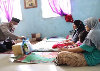 Kapolres Karimun Bantu Anak Pengidap Kanker