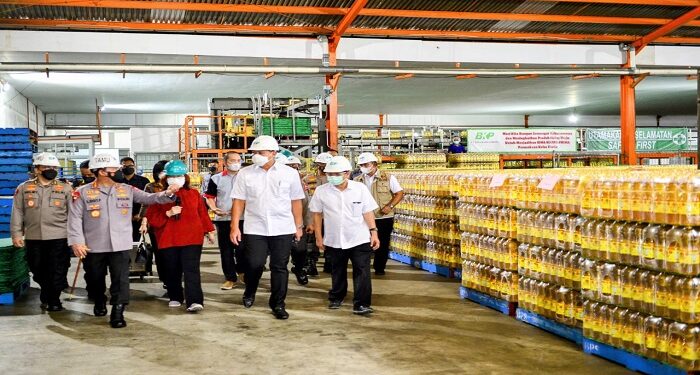 Kapolri Pastikan Awasi Alur Distribusi Dan Harga Minyak Goreng Di Pasar