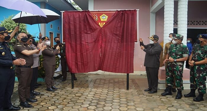 Bupati Karimun Apresiasi Dibentuknya Kampung Restorative Justice Oleh Kejaksaan