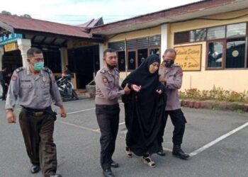 Pengen Masuk Surga Jadi Alasan Wanita Ini Tabrakkan Motor ke Mapolres Pematangsiantar