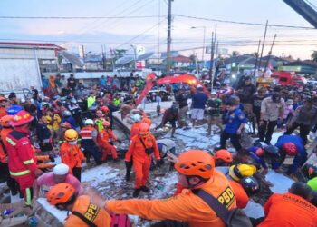 Dugaan Kapolda Kalsel Soal Penyebab Bangunan Alfamart Gambut Roboh: Sudah Berusia 20 Tahun, Berdiri Di Lokasi Banjir
