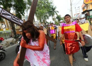 Mahasiswa Di Nigeria Meninggal Saat Peragakan Penyaliban Kristus, Sempat Disangka Lelucon