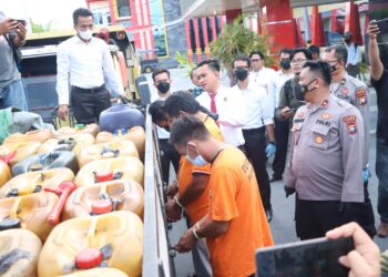 Penyalahgunaan BBM Subsidi Jenis Solar, Polres Karimun Amankan Tiga Pelaku