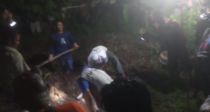 Sadis, Satu Keluarga Bunuh Supir Rental Demi Mobil Innova, Leher Dijerat Nilon Kemudian Dibakar