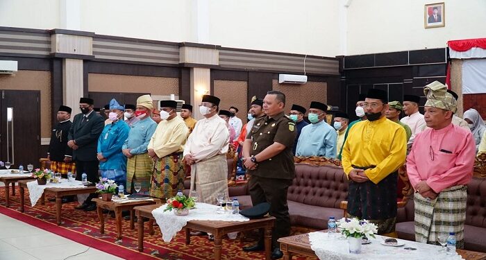 Bupati Karimun bersama Forkopimda Ikuti Upacara Hari Lahir Pancasila Secara Daring