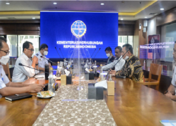 GALERI FOTO ! Gesa Perpanjangan Bandara Karimun, Gubernur Ansar & Bupati Rafiq Ke Jakarta