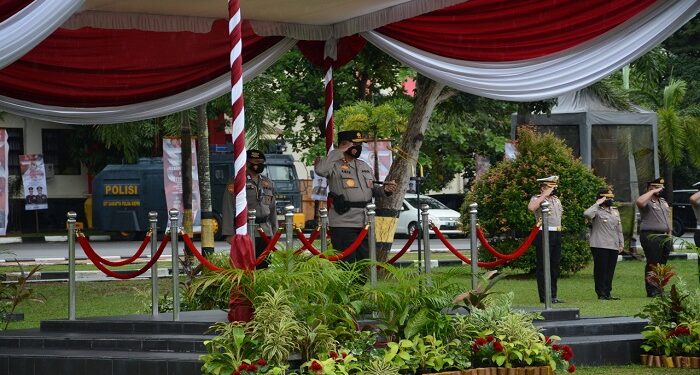 Kapolda Kepri Pimpin Upacara Kenaikan Pangkat 337 Personel Polda Kepri Dan Polres Jajaran Periode 1 Juli 2022