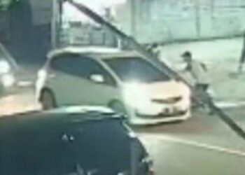 Teriakan Mencekam Sang Ayah Melihat Anaknya Dilindas Mobil Sedan Hingga Tewas: Mundur, Anak Gue!