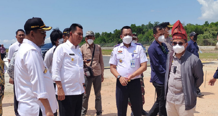 Alih Fungsi Hutan Lindung Untuk Bandara RHA Karimun Segera Direalisasikan