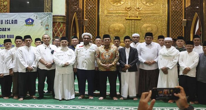 Gubernur Ansar Ajak Umat Jadikan Peringatan Tahun Baru Islam Sebagai Ajang Muhasabah Diri