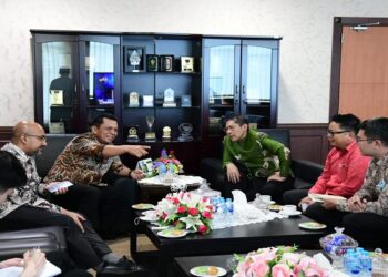 Gubernur Ansar Terima Kunjungan Menteri Kedua Untuk Luar Negeri dan Pendidikan Singapura