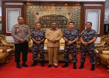 Kunjungan kerja Danlantamal IV Laksamana Pertama TNI Kemas M.Ikhwan Madani di Mako Lanal TBK