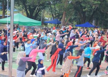 Unit Produksi Kundur PT Timah Tbk Gelar Beragam Lomba Khas Agustusan Bersama Warga