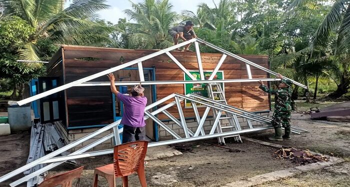 Satgas TMMD Rehap Rumah Warga Pulau Parit