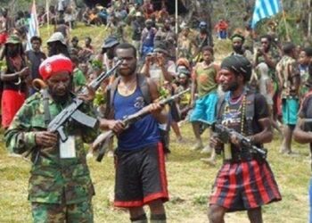 Mencekam, Tolak Perayaan HUT Kemerdekaan RI di Tanah Papua, KKB Bakar Rumah & Serang Pos TNI