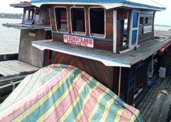 Laka Laut, ABK KM. Berkat Ilahi 01 jatuh ke Laut