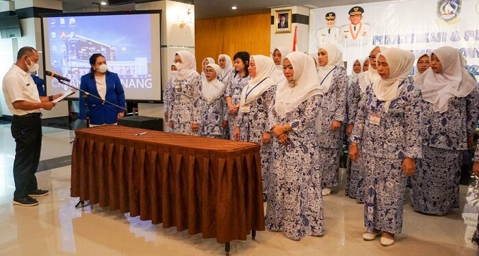 Sekda Adi Ajak Wanita Pengusaha Pulih dan Bangkitkan Ekonomi Kepri