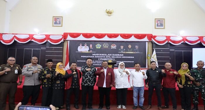 Bupati Karimun Hadiri Acara Musda PABPDSI Di Gedung Nasional