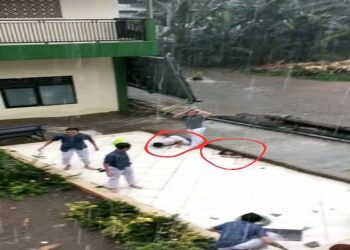 Banjir Melanda Jakarta, Gedung MTSN 19 Ambruk Telan 4 korban jiwa