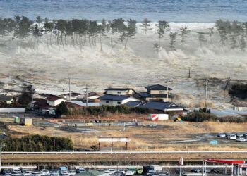 Ancam Tsunami! Kota Padang Beresiko Terjadi Tsunami, Ini Kata BMKG