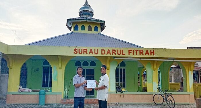 PT Timah Tbk Serahkan Bantuan Ke Surau Darul Fitrah, Jamaah Dapat Beribadah Dengan Aman Dan Nyaman