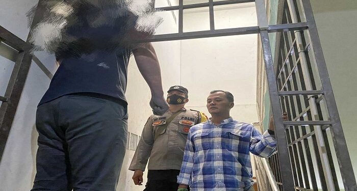 Penjaga Toko Di Karimun Tewas Gantung Diri