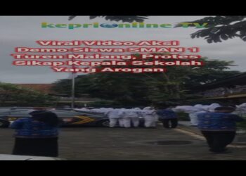 SMAN1 Turen Kabupaten Malang Tolak Kepala Sekolah Eny Rento Diwati Menjabat