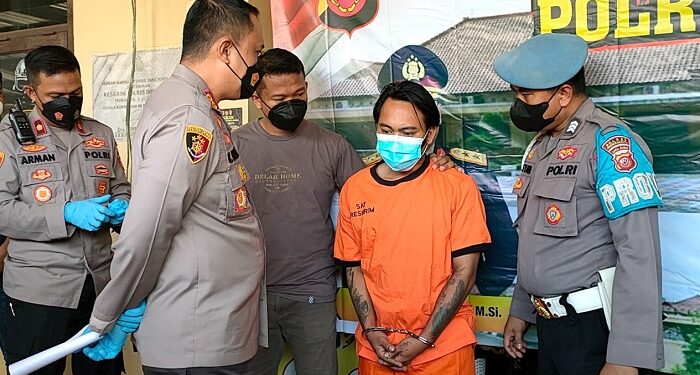 Gadis Michat Dibunuh Teman Kencannya, Tak Terima Dibilang Kere
