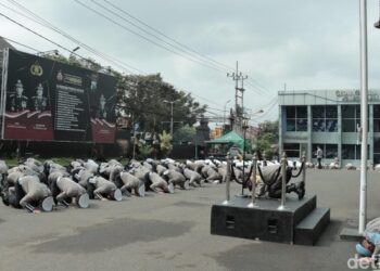Video Sujud Massal, Polres Malang Minta Maaf Atas Kejadian Kanjuruhan