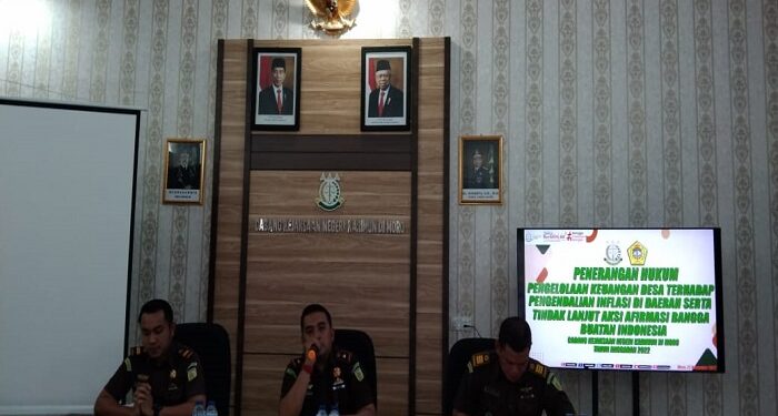 Kacabjari Moro Lakukan Penyuluhan Hukum Terkait Tata Kelola Keuangan desa Wilayah Moro