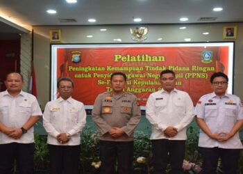 Pembukaan Pelatihan Peningkatan Kemampuan Tipiring Untuk Penyidik Pegawai Negeri di Kepri