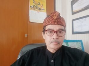 Pengamat Kebijakan Publik juga Sekjen Forum Komunikasi Dekan FISIP PTS se Indonesia, Drs. Tatang Sudrajat, S.IP.,M.Si