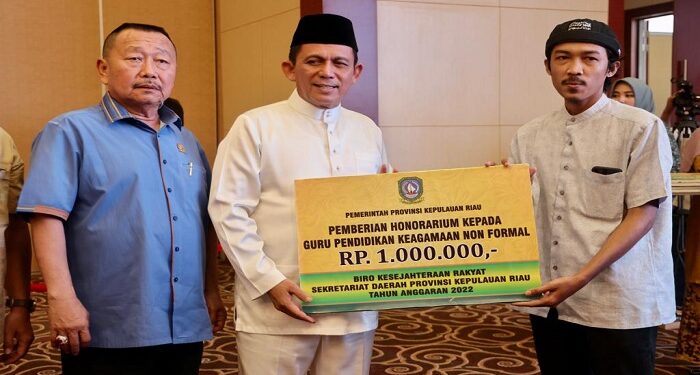750 Mubaligh di Kota Tanjungpinang Dapat Bantuan dari Pemprov Kepri, Masing-Masing Terima Rp1 Juta