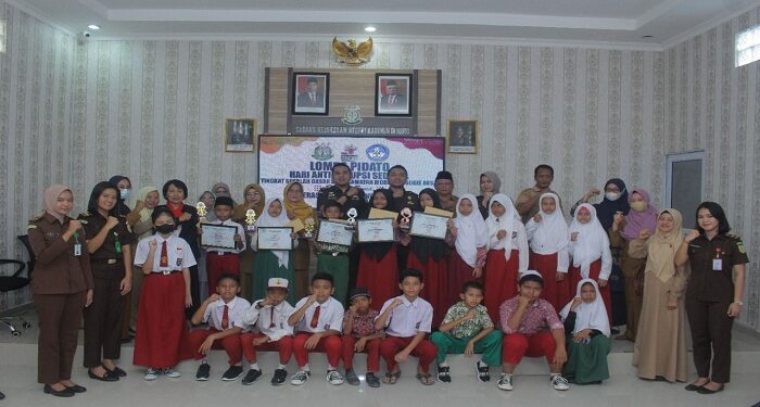 Peringati Hakordia, Cabjari Karimun di Moro Gelar Lomba Pidato Bertema Anti Korupsi