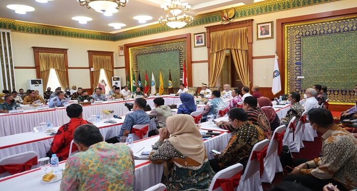 Jelang Nataru, Gubernur Ansar Rapat Bersama Bupati Walikota dan Forkopimda Kepri