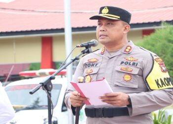 Kapolres Karimun Pimpin Apel Gelar Pasukan Operasi Lilin Seligi 2022