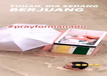 Video Seorang Bayi Diselamatkan saat Banjir Badang di Manado