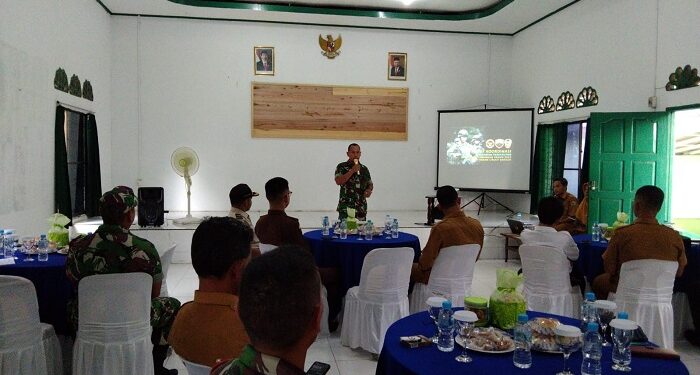 Danramil Moro lakukan Sosialisasi percepatan Komcad di Aula Koramil 02 Moro