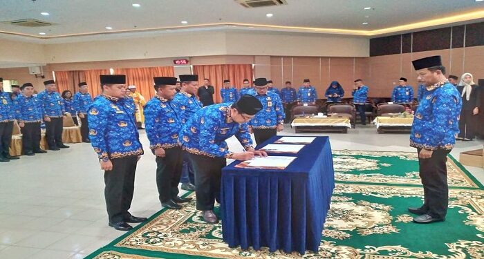 Muhammad Rudi Lantik Kadis Baru, Ini Pesan Walikota Batam