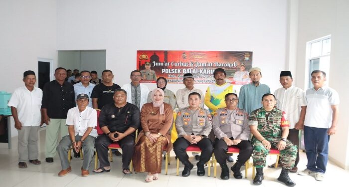 Jumat Curhat, Kapolres Karimun Sambangi Warganya di Kecamatan Balai Karimun